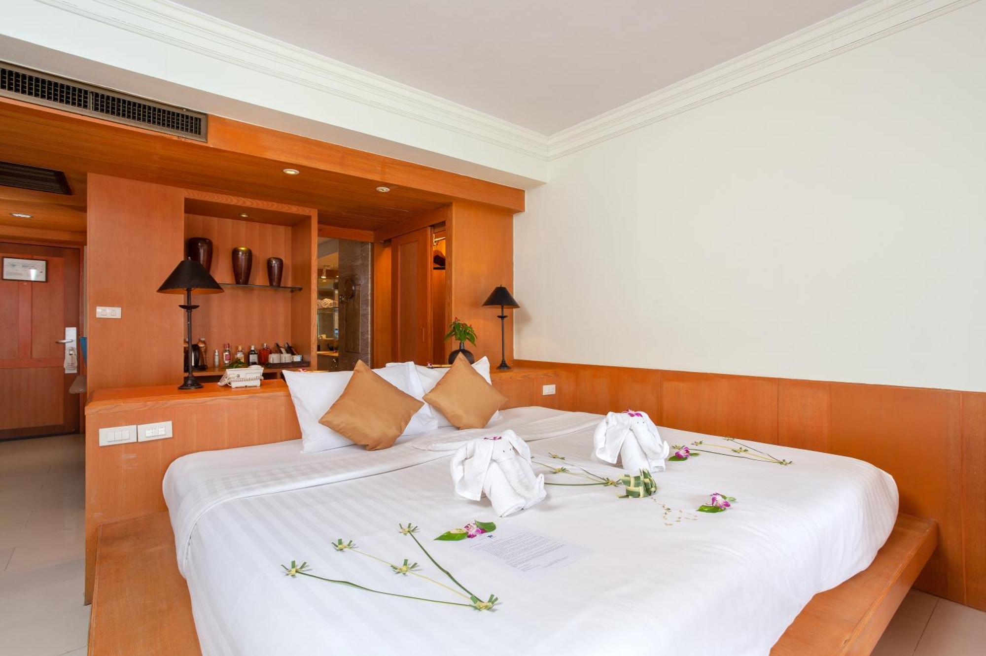 普吉岛-瓶庐海景度假酒店 Phuket Pl Seaview Resort パトン エクステリア 写真
